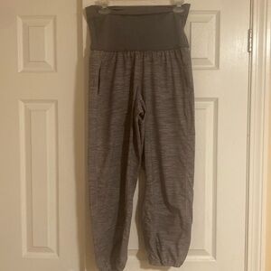 Lululemon Om Pant Commuter Denim Silver Spoon Slate Size 6